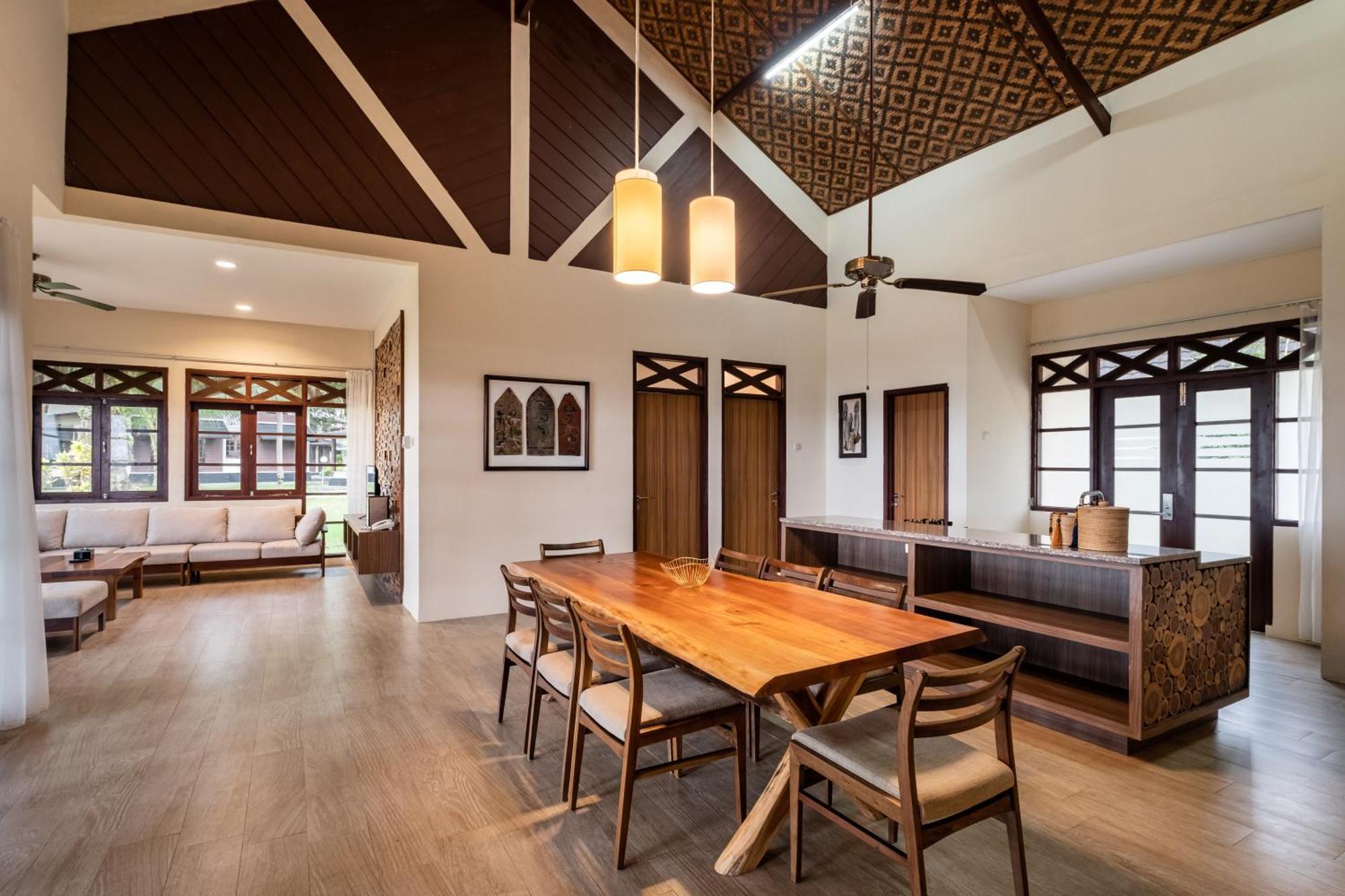 Mutiara Carita Cottages Exterior photo