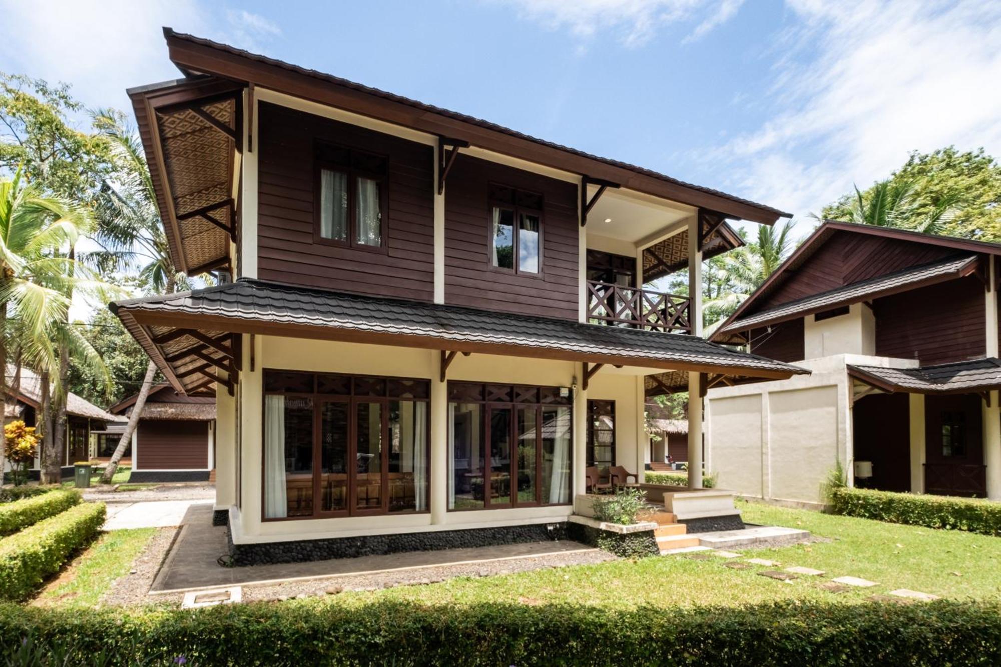 Mutiara Carita Cottages Room photo